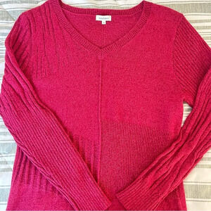 Sundance • Silk Blend Cranberry Sweater V Neck Size Small Cozy